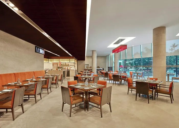 Courtyard By Marriott Kochi Airport